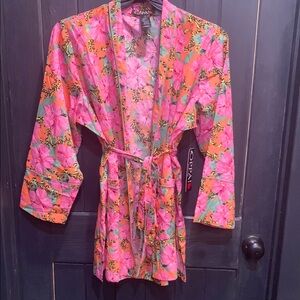 Oppa! Floral Pink and Orange swim coverup top. NWT size 1x